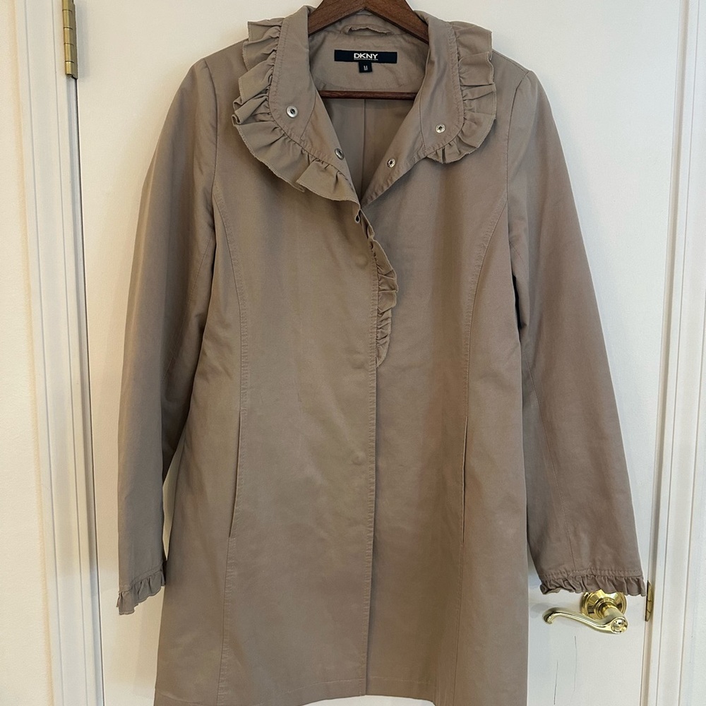 DKNY Women's Beige Ruffle Trench Coat